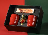 咖啡杯+马年摆件+福禄线香+红包