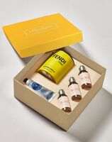 芬迪卡萨香氛蜡烛+欧舒丹沐浴乳+欧舒丹护手霜