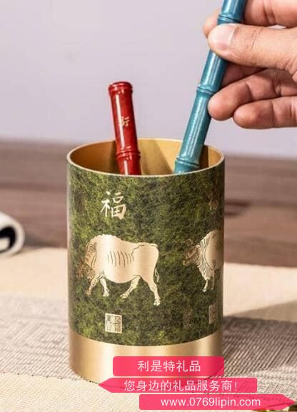 朱炳仁铜五牛笔筒(新款)